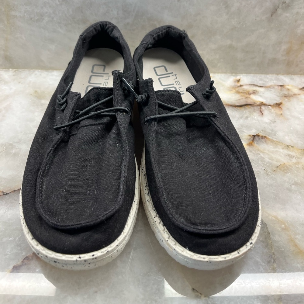 Hey Dude women’s Black Casual Shoes